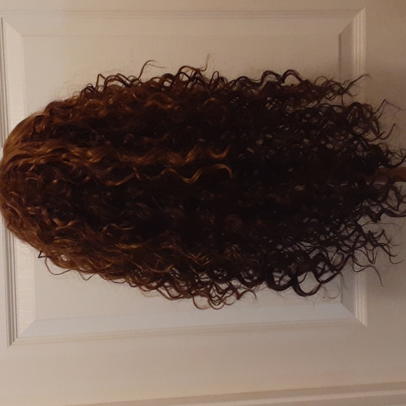 Wig - Picture 4 of 8